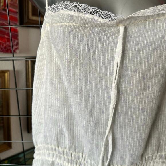 vintage white dream away floral romper - Picture 2 of 3